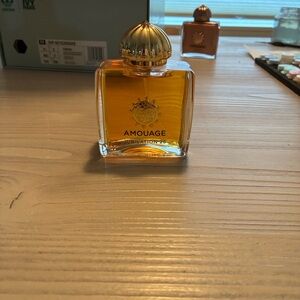 Amouage Jubilation 25 Candle Holder - Gold